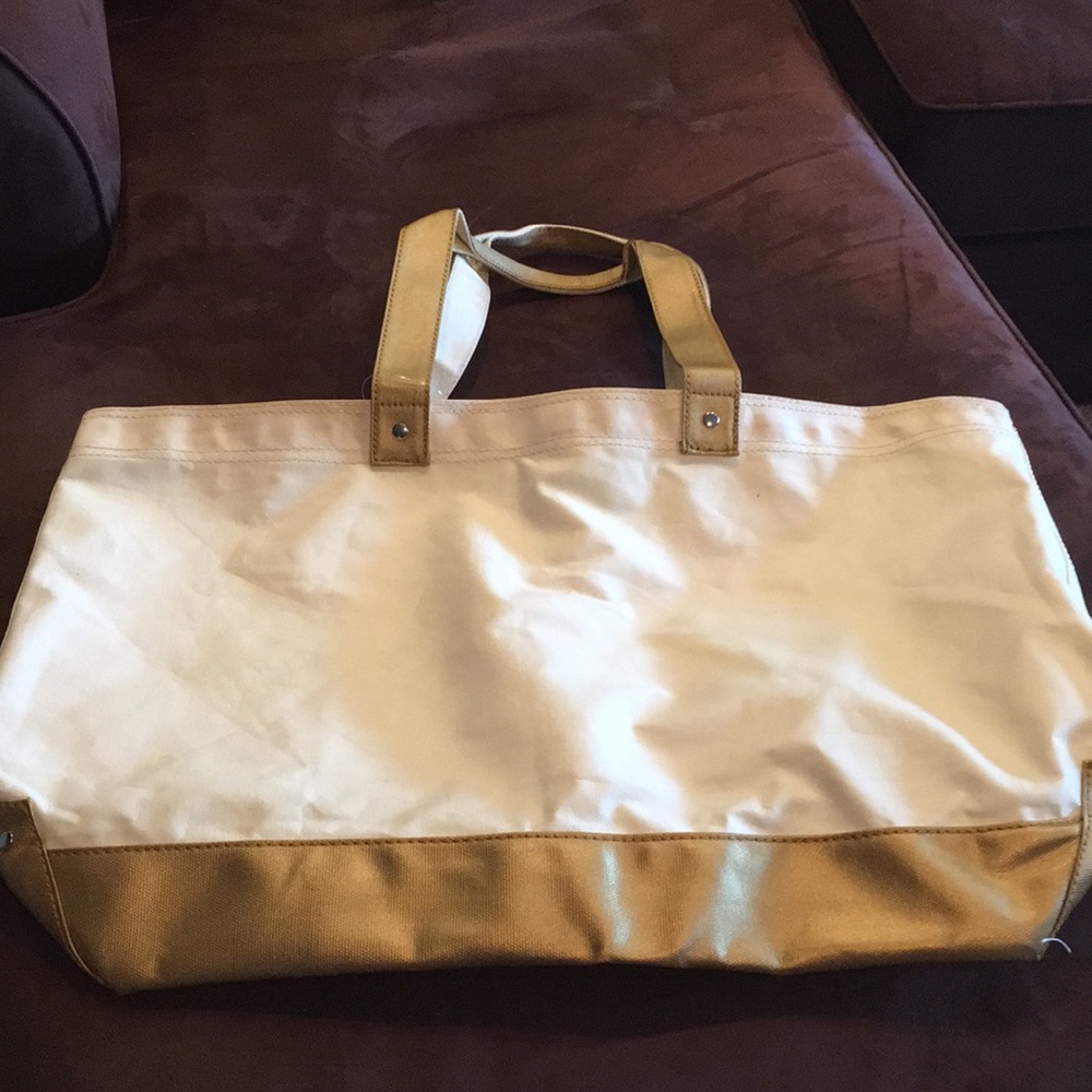 NIB Brand New never used Tote !
